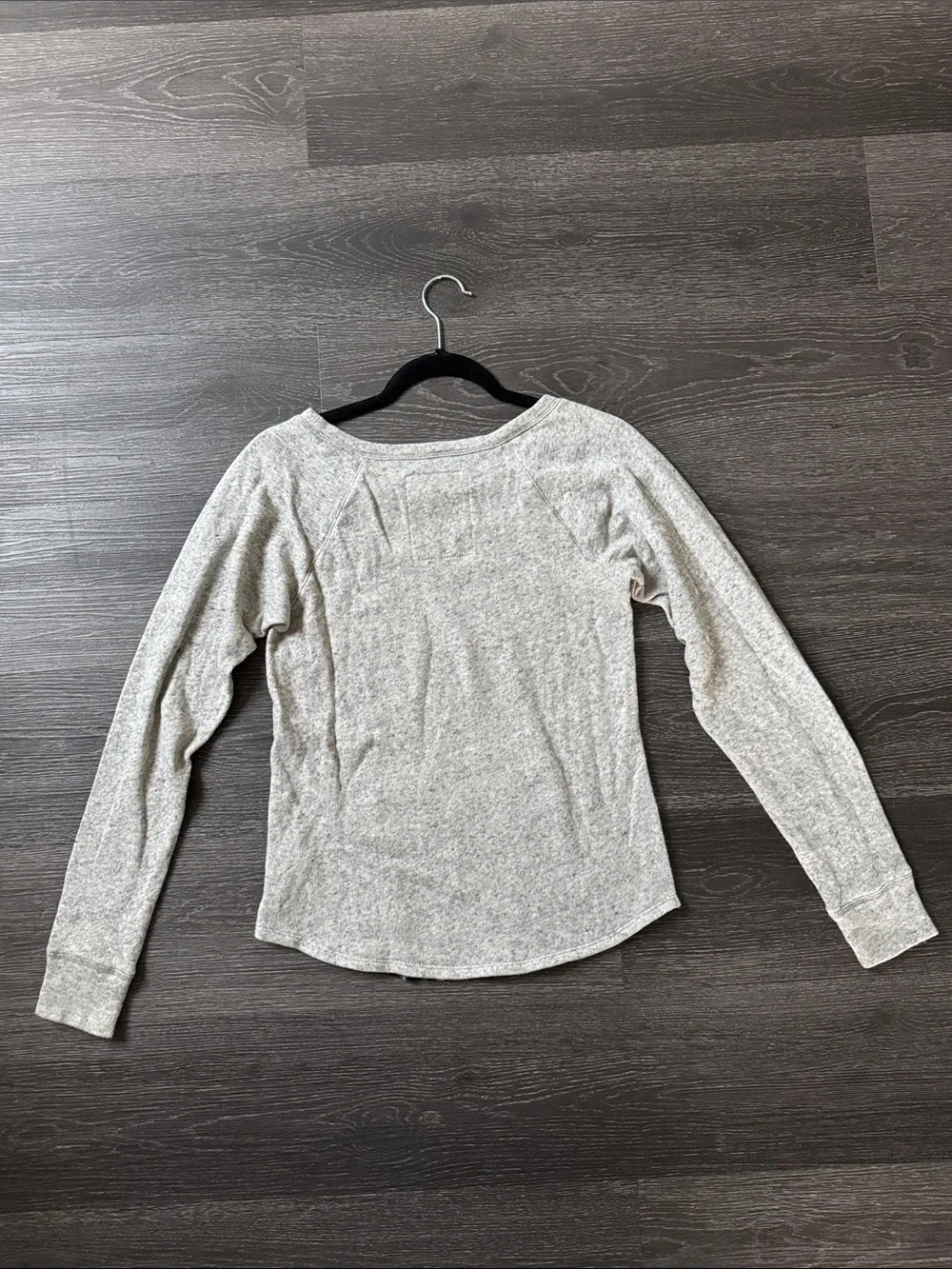 Express stylish raglan